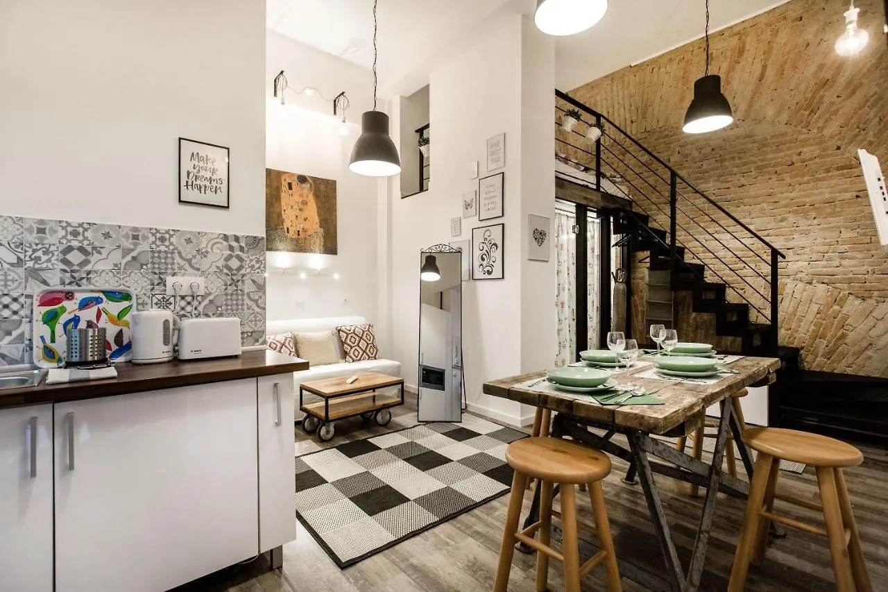A Loft With History Διαμέρισμα Βουδαπέστη 0*,  Ουγγαρία