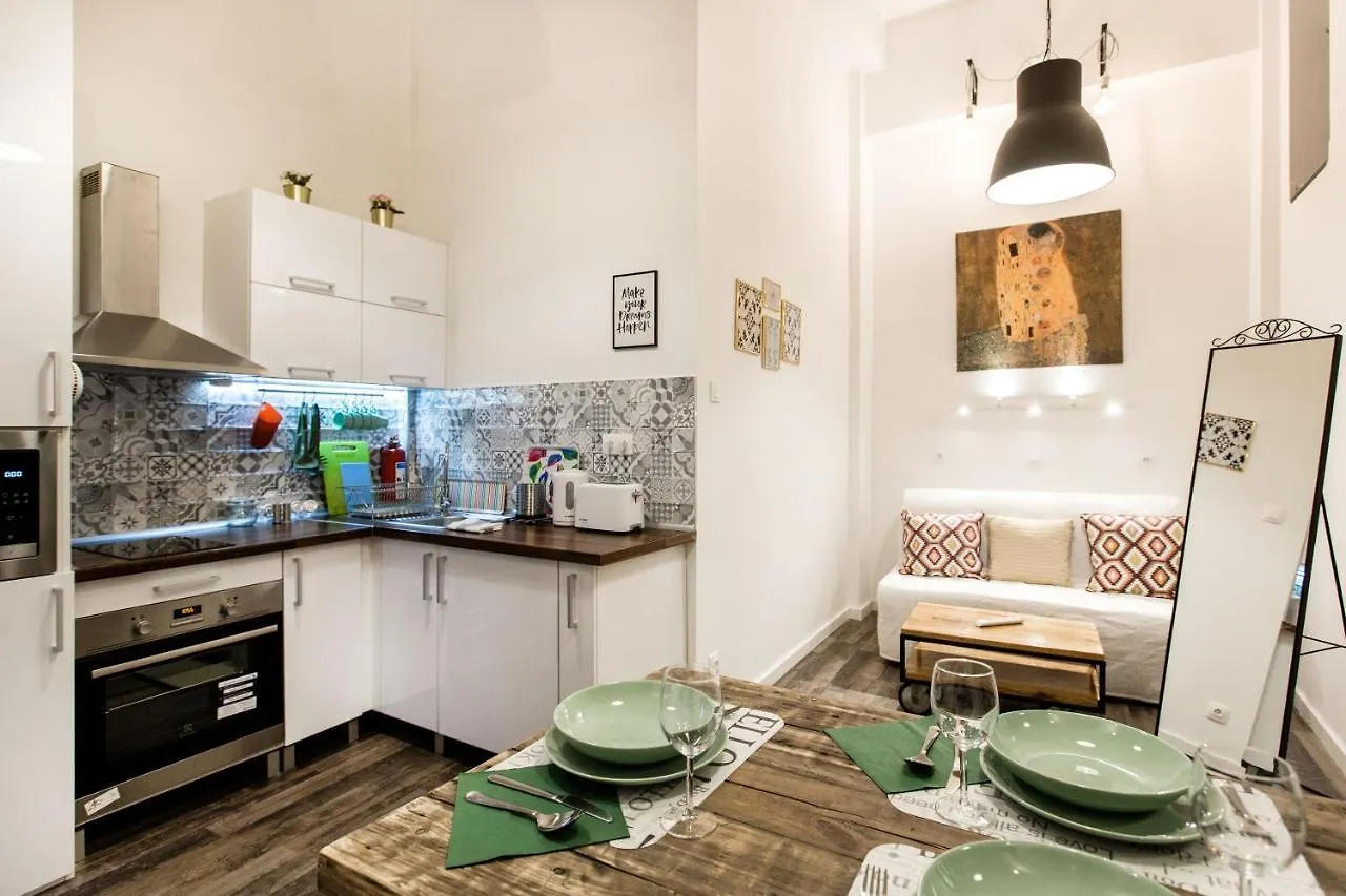 A Loft With History Διαμέρισμα Βουδαπέστη