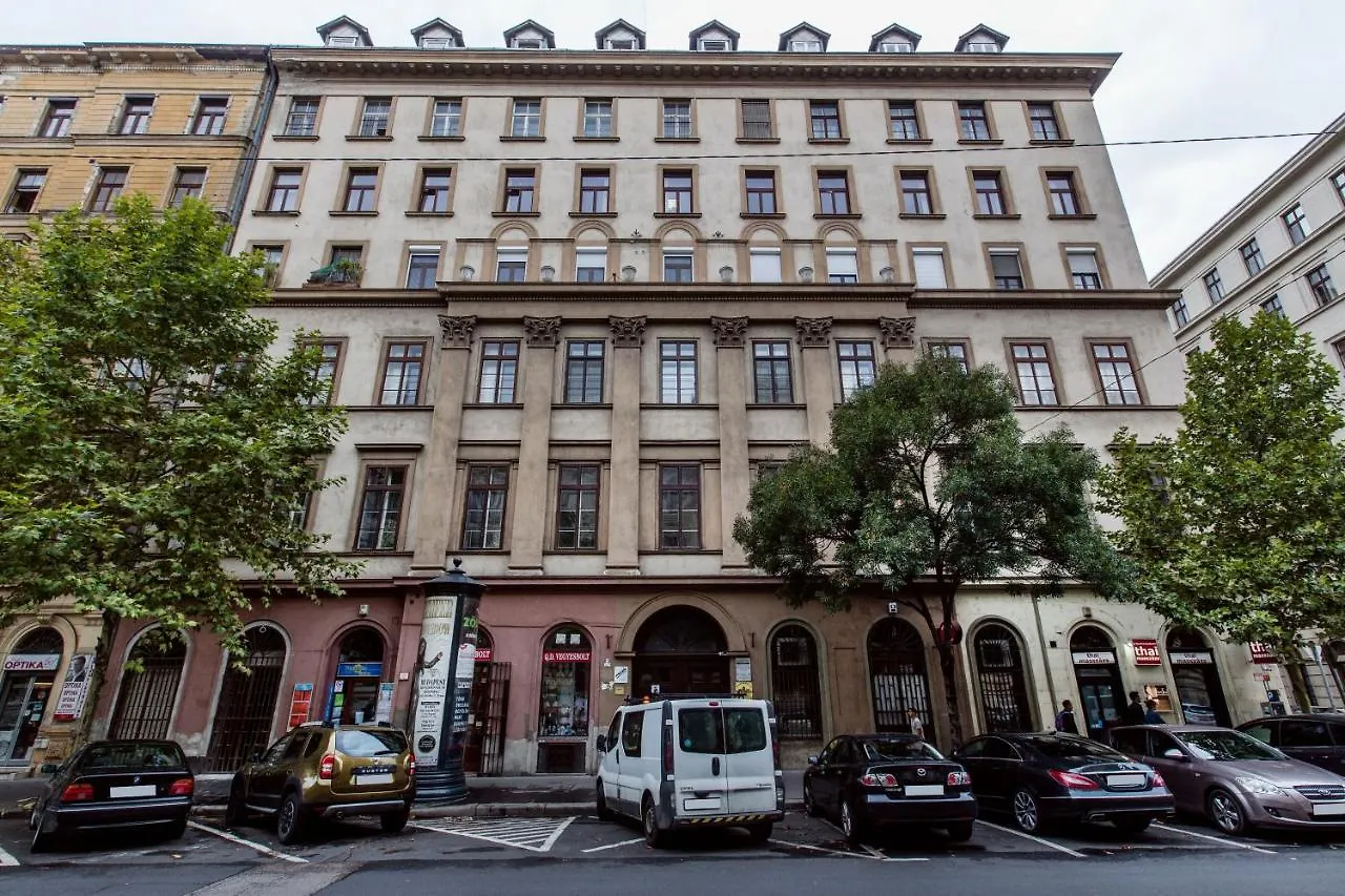 A Loft With History Διαμέρισμα Βουδαπέστη 0*,
